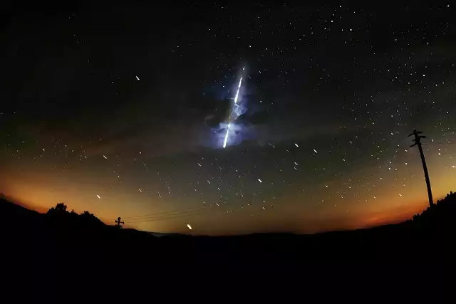 Jasny meteor przeleciał nad śląskim niebem. Widoczny był w Gliwicach.