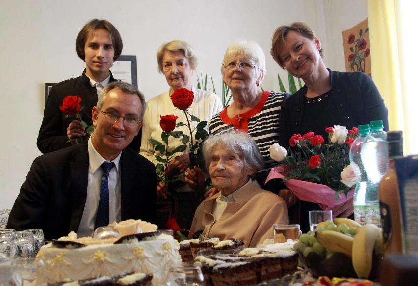 Pani Jadwiga Szubartowicz z Lublina obchodziła 111 urodziny