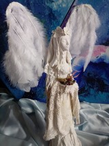 Anioły to nie tylko świąteczna dekoracja. Kolekcja aniołów Izabeli Ptak-Marczewskiej. Zobaczcie zdjęcia