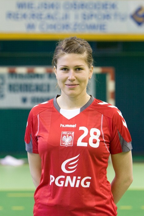 Alina Wojtas jest gwiazdą reprezentacji Polski, a przez kilka lat występowała w barwach MKS Selgros Lublin. Obecnie gra w norweskim HK Larvik