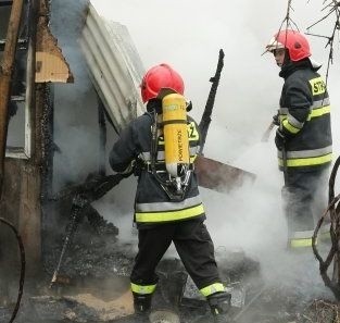 W Międzywodziu pracowało 10 zastępów strażaków.