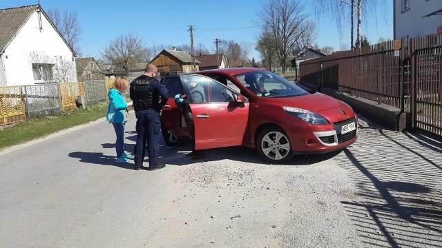 Policja wpuściła dzisiaj do Domu Pomocy Społecznej pięciu pracowników, którzy zgłosili chęć wsparcia placówki.