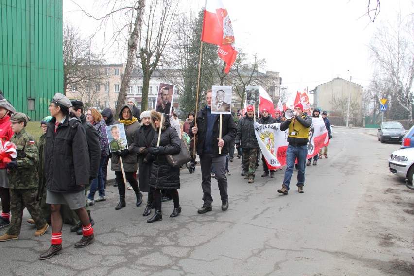 Spacer szlakiem miejsc pamięci Żołnierzy Wyklętych. Zaprasza stowarzyszenie Patriotyczne Brzeziny