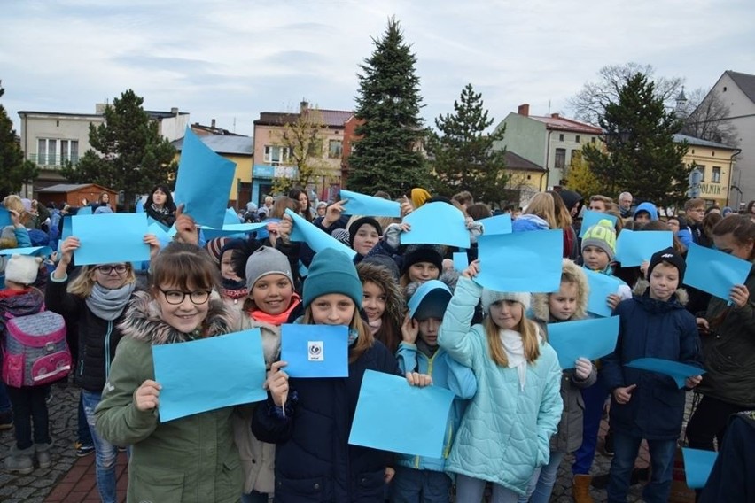 Wolbrom. Uczniowie Świętowali Międzynarodowy Dzień Praw Dziecka 