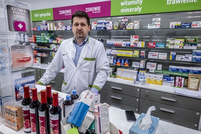 Marcin Staniewski, właściciel dwóch aptek i farmaceuta z...