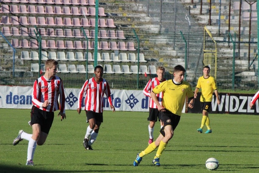 III liga: Widzew II Łódź - Pogoń Grodzisk Mazowiecki 2:3 [ZDJĘCIA]