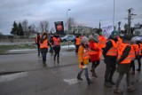 Mieszkańcy Cieplewa protestują przeciwko giełdzie. W niedzielę 6.01.2019 wyszli na ulice, blokując dojazd do giełdy [zdjęcia]