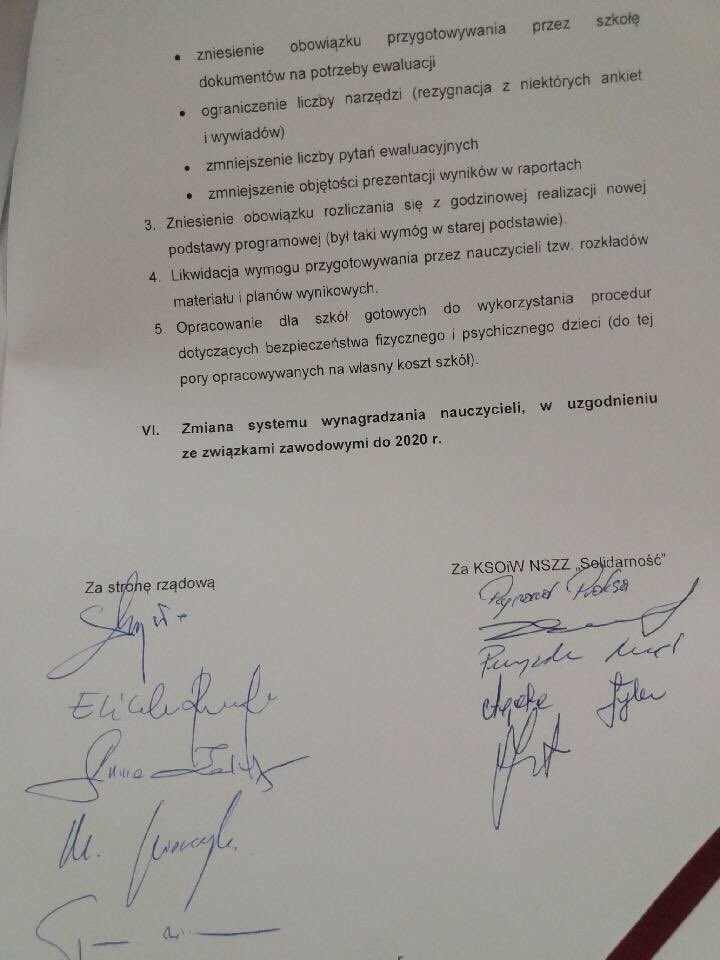 Solidarność podpisała porozumienie z rządem 7.04.2019. Co zakłada ugoda? Podwyżki od września i zmniejszenie biurokracji [PEŁNA TREŚĆ]