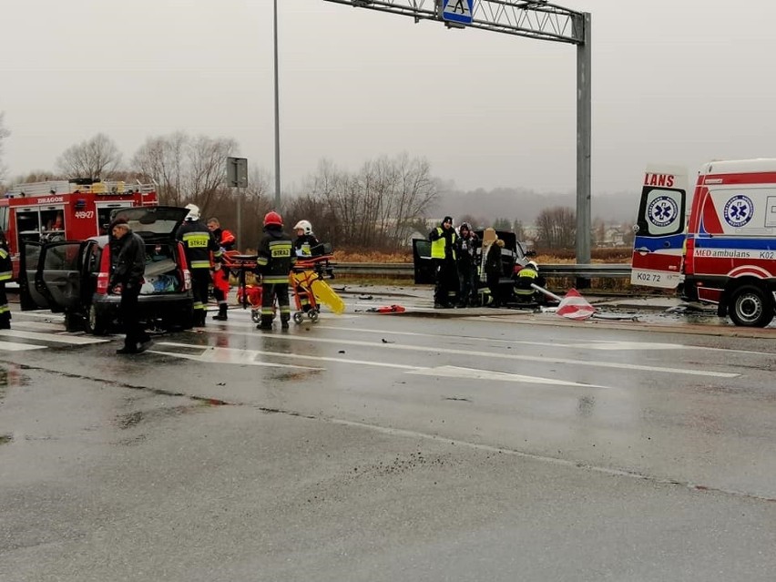 Poważny wpadek w Bieczu. Trzy osoby zostały ranne