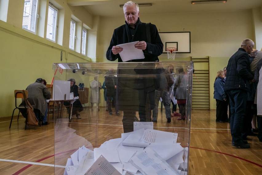 BĄDŹ NA BIEŻĄCO. SPRAWDŹ! Wybory samorządowe 2018 w Krakowie...