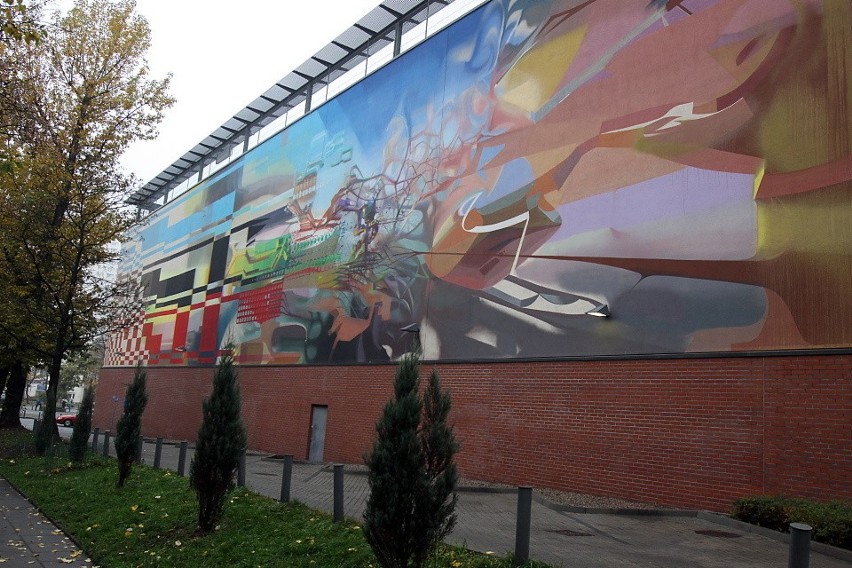 Tak wygląda mural na ścianie Galerii Łódzkiej