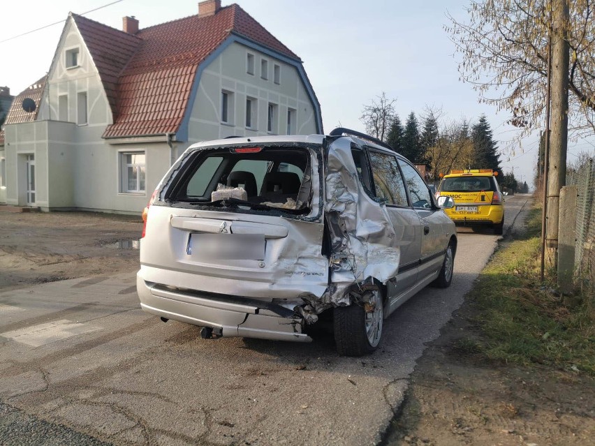 Wypadek w Koszalinie. Zderzenie trzech aut [zdjęcia]