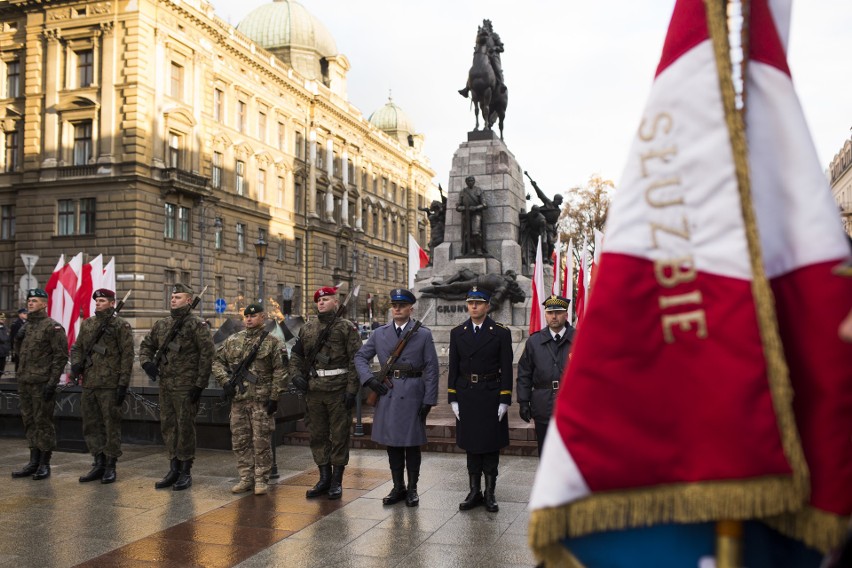 Święto Niepodległości 2017 na placu Matejki w Krakowie