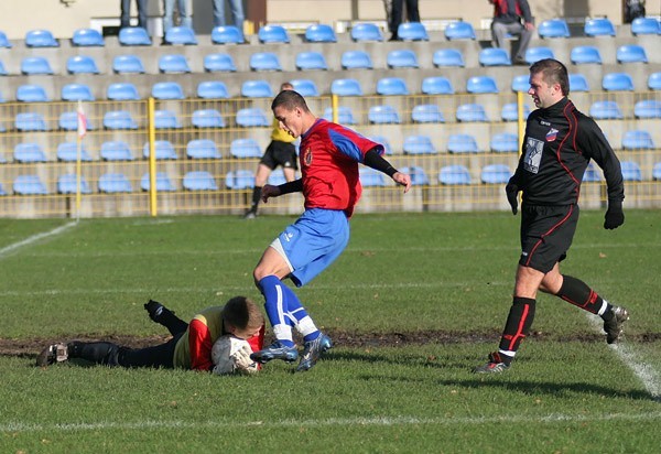 W meczu 16. kolejki IV ligi Pomorze, Gryf 95 Slupsk wygral z...