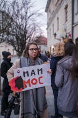 Tarnów. Ogólnopolski strajk kobiet "Mamy moc" [ZDJĘCIA]