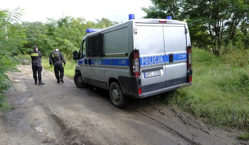 W Golubiu- Dobrzyniu znaleziono płonący samochód, a w nim...