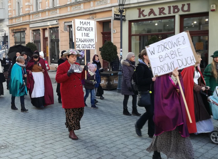 Kobiety walczące o swoje prawa spędziły 8 marca 2018 roku na...