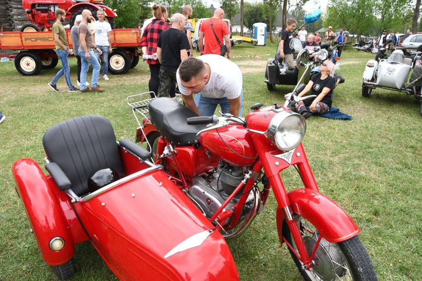 16. Świętokrzyski Zlot Zabytkowych Aut i Motocykli w...