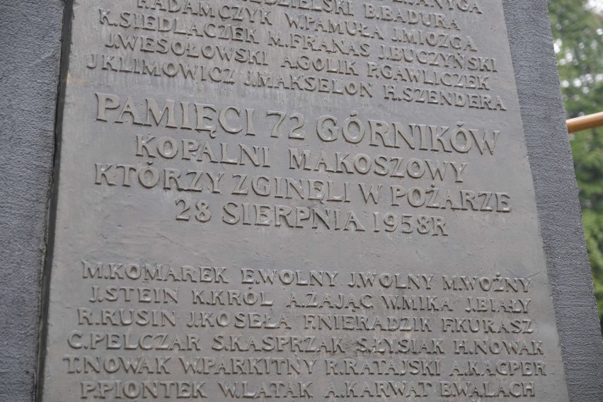 Na obelisku wyryto nazwiska tragicznie zmarłych górników w...