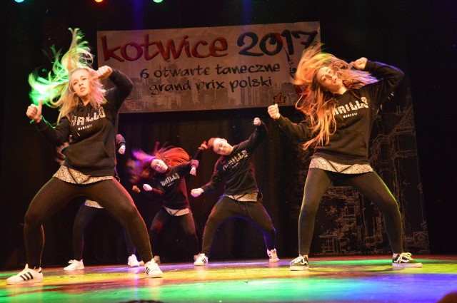 Otwarte Taneczne Grand Prix Polski Kotwice 2017 w Brzegu. Podczas takich występów muzykę zagłuszał najczęściej pisk fanów tańca dolatujący z widowni.