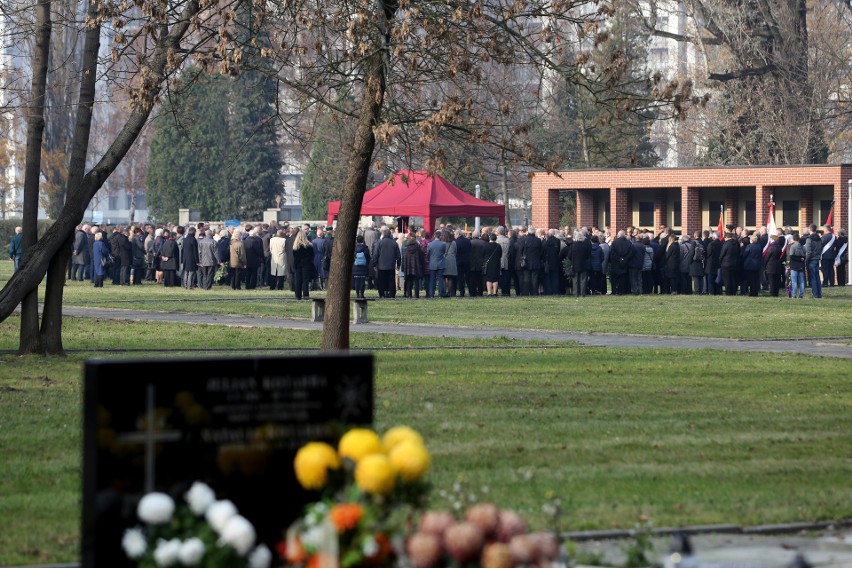 Profesor spoczął na cm. Rakowickim