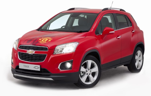 Unikatowy egzemplarz modelu Chevrolet Trax z podpisami piłkarzy zespołu Manchester United został sprzedany za 14 301£ Fot: Chevrolet