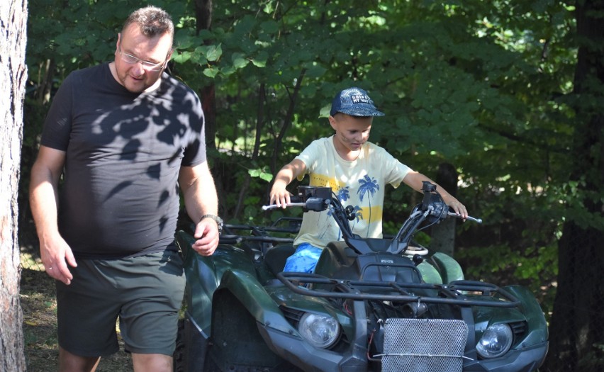 Piknik wojskowy w Parku Hallerów w Oświęcimiu przyciągnął...