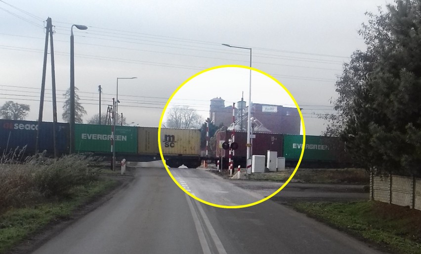 - Na strzeżonym przejeździe kolejowym w Wagańcu szlabany są...