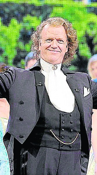 André Rieu jest założycielem największej prywatnej orkiestry