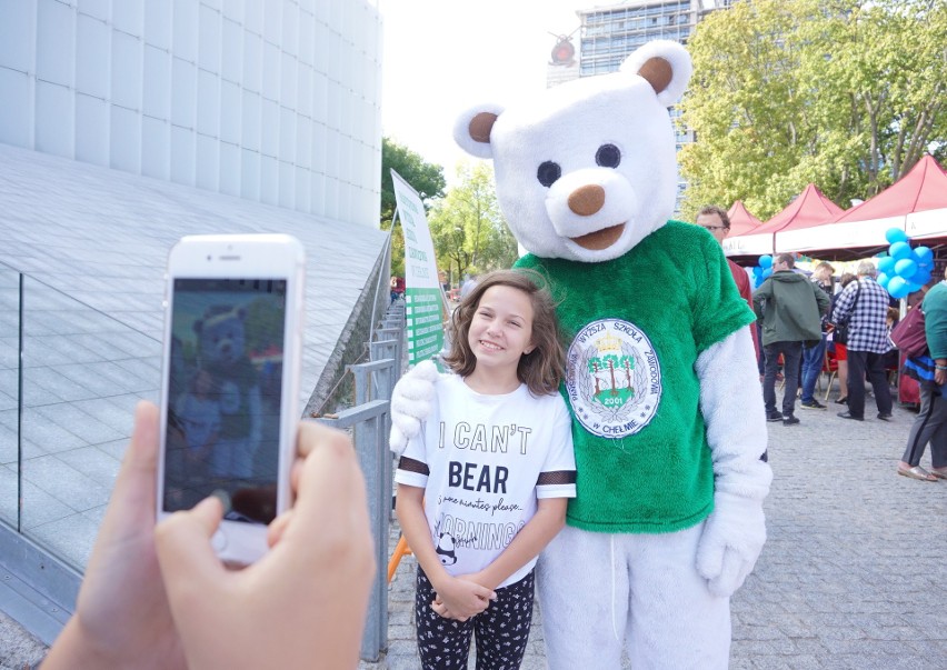 Tłumy odwiedzających na pikniku Lubelskiego Festiwalu Nauki. Zobaczcie! (ZDJĘCIA)