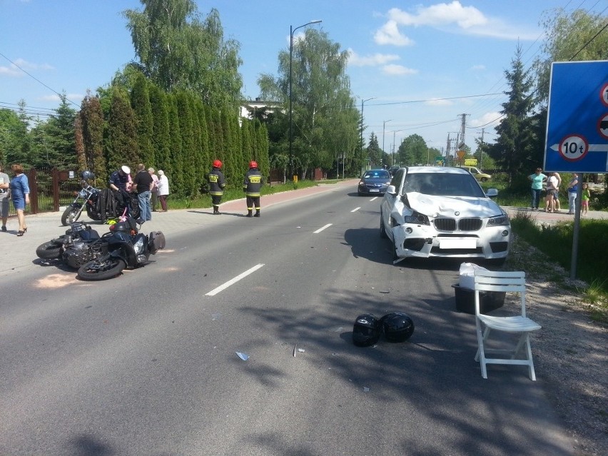 Wypadek w powiecie buskim. BMW zderzyło się z motocyklem