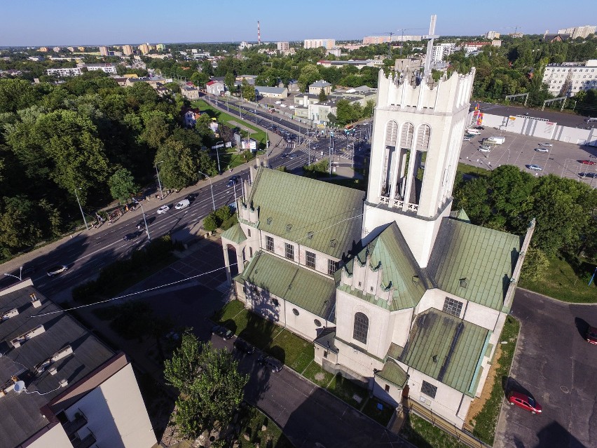 Lubelskie Bronowice na zdjęciu z drona