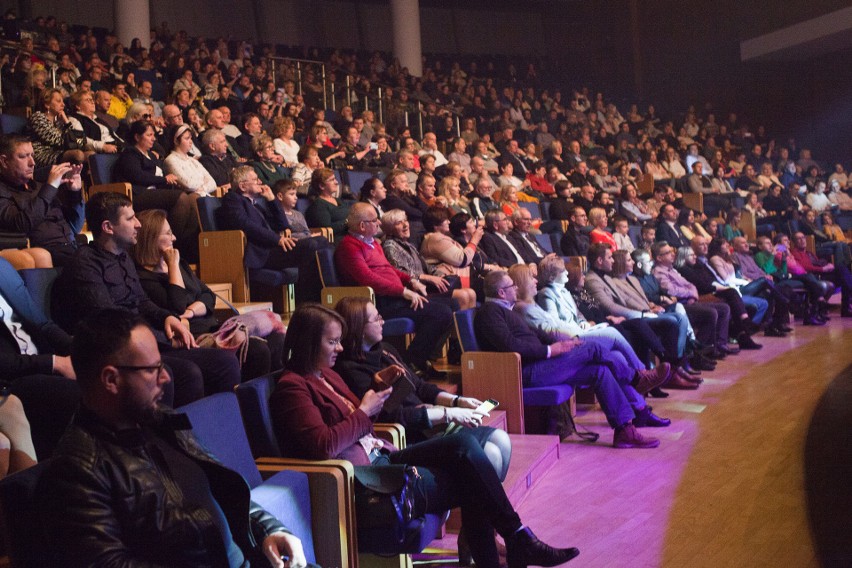 Piękne kolędy w wykonaniu Zakopower. Koncert w G2A Arena w Jasionce k. Rzeszowa [ZDJĘCIA]