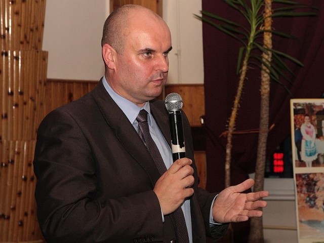 Tomasz Watros, burmistrz Skwierzyny: - Przyjmiemy dodatkowo 23 dzieci.