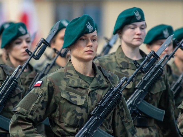 W sobotę (3.06) Natalia Maliszewska na placu apelowym 18. Białostockiego Pułku Rozpoznawczego złożyła przysięgę.