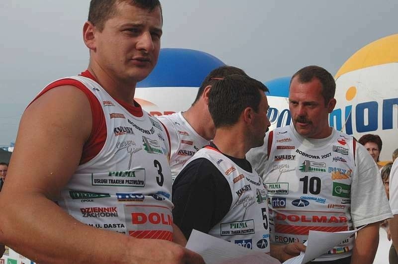 Mistrzowie piły (od lewej): Roman Szala, Jacek Stochniałek,...