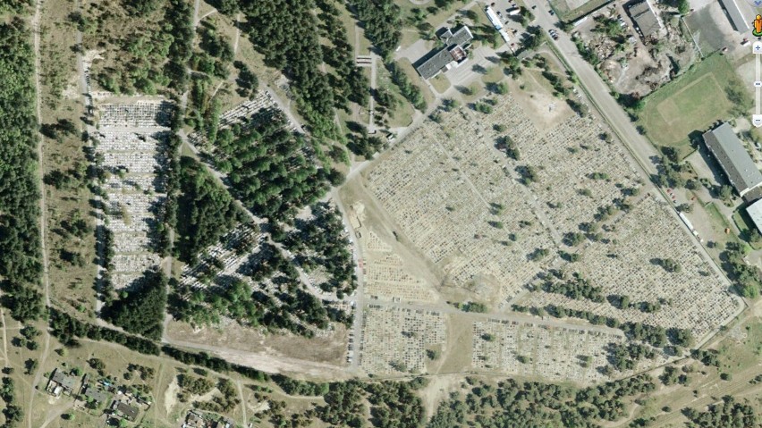 Zdjęcie satelitarne cmentarza przy ul. Wiślanej w...