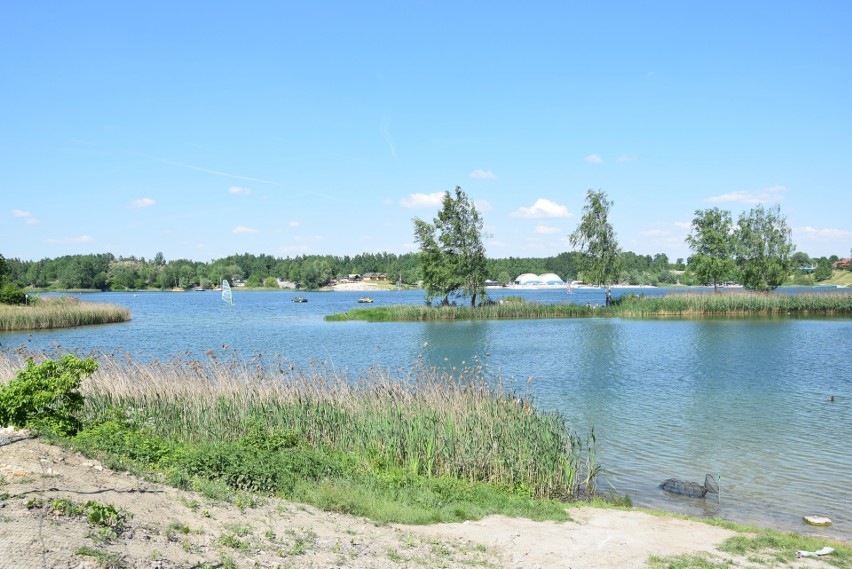 Kryspinów. Utonął mężczyzna. Wskoczył do akwenu z roweru wodnego