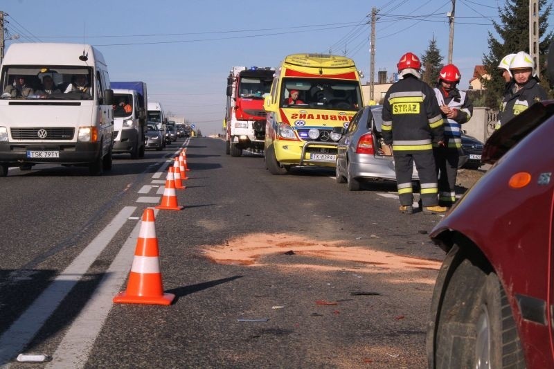 Wypadek fiata punto i opla astry w Radlinie