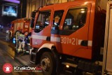 Kraków. Pożar mieszkania w centrum miasta. Płonęło lokum w kamienicy przy ul. Floriańskiej. Służby ewakuowały dwoje seniorów