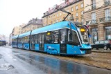 Awaria nowego tramwaju Moderus Gamma 2 przy Grabiszyńskiej. Urwana piasecznica - kursują autobusy zastępcze