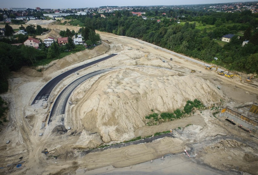 Przedłużenie Bohaterów Monte Cassino w Lublinie. Z wizytą na wielkim placu budowy (ZDJĘCIA Z DRONA) 