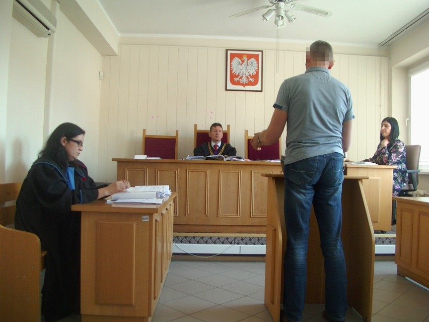 Stargard. Sąd przesłuchuje świadków w sprawie znęcania się nad zwierzętami w Agrofirmie Witkowo   
