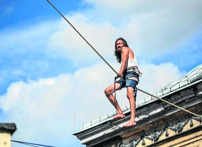 Lublinianie są już do taśm przyzwyczajeni, ale dla turystów...