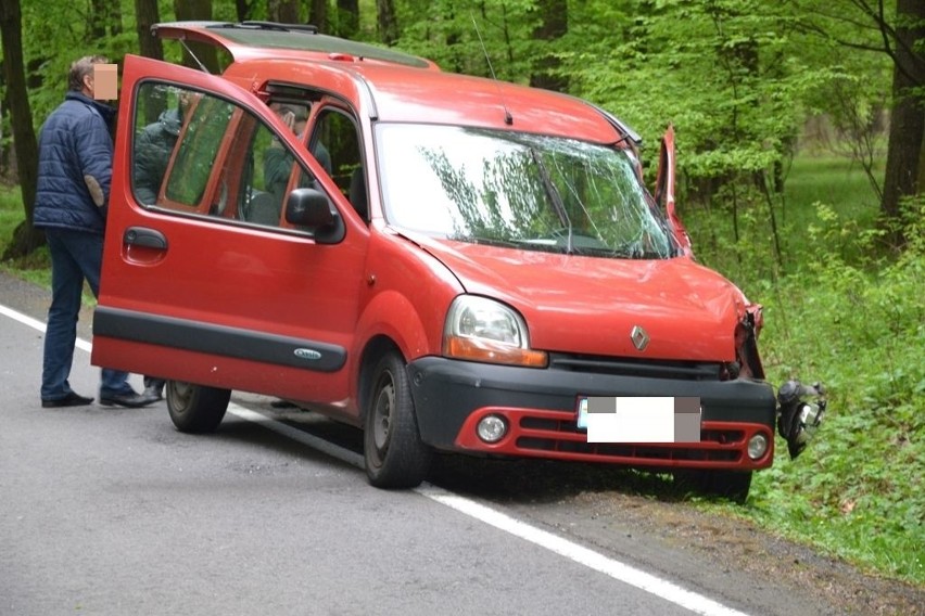 Wypadek w Jankowicach: Zderzenie bmw z mercedesem. W wypadku...