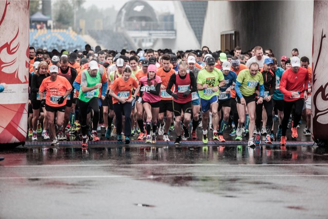 5. Półmaraton Bydgoski już w najbliższą niedzielę, 22. października 2017. Jak będzie przebiegała trasa biegu? Gdzie będą utrudnienia w ruchu?