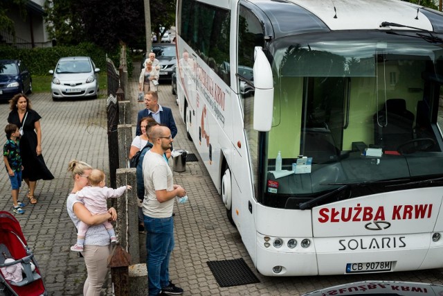 Regionalne Centrum Krwiodawstwa i Krwiolecznictwa w Bydgoszczy zachęca do oddawania krwi nie tylko w swojej siedzibie i oddziałach terenowych, ale także podczas licznych akcji wyjazdowych krwiobusu.