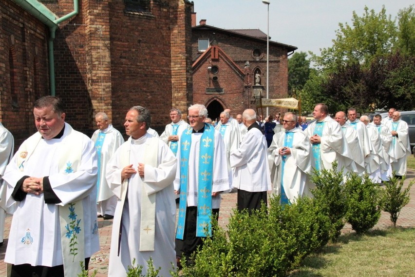 Pielgrzymka kobiet z diecezji sosnowieckiej do sanktuarium...