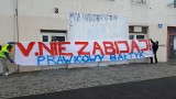 Mural Strajku Kobiet zamalowany przez „Prawicowy Bałtyk Gdynia”. Grupa chce walczyć z „satanistyczną rewolucją”