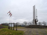 Pomnik upamiętniający bitwę z Krzyżakami pod Koronowem państwowy, grunt prywatny